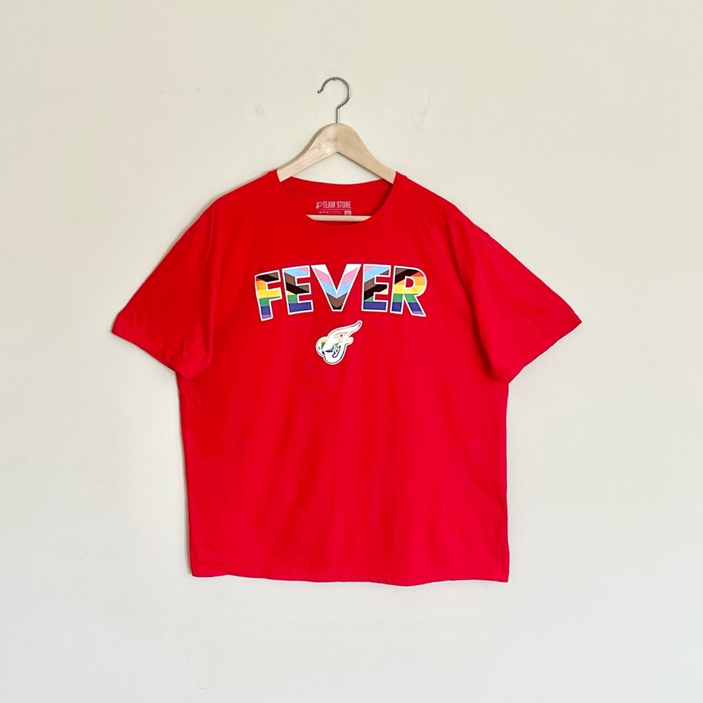 WNBA Indiana Fever Pride Logo Graphic Red T Shirt Adult size XL